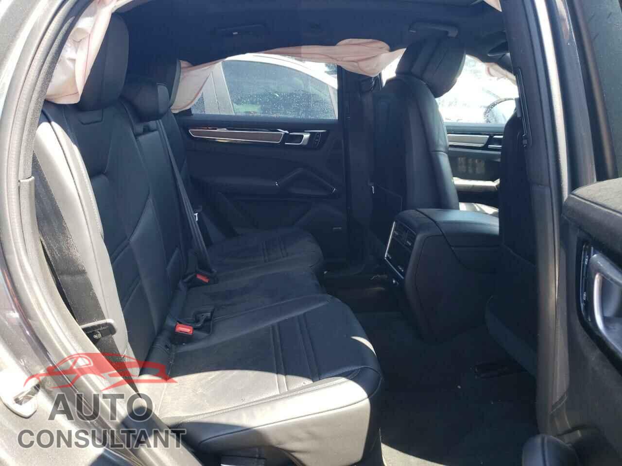 PORSCHE CAYENNE 2021 - WP1BB2AY1MDA46498