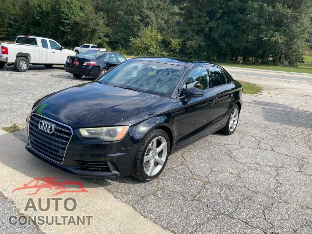 AUDI A3 2016 - WAUA7HFF2G1101472