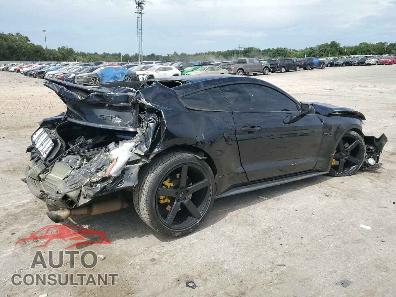 FORD MUSTANG 2017 - 1FA6P8CFXH5213269