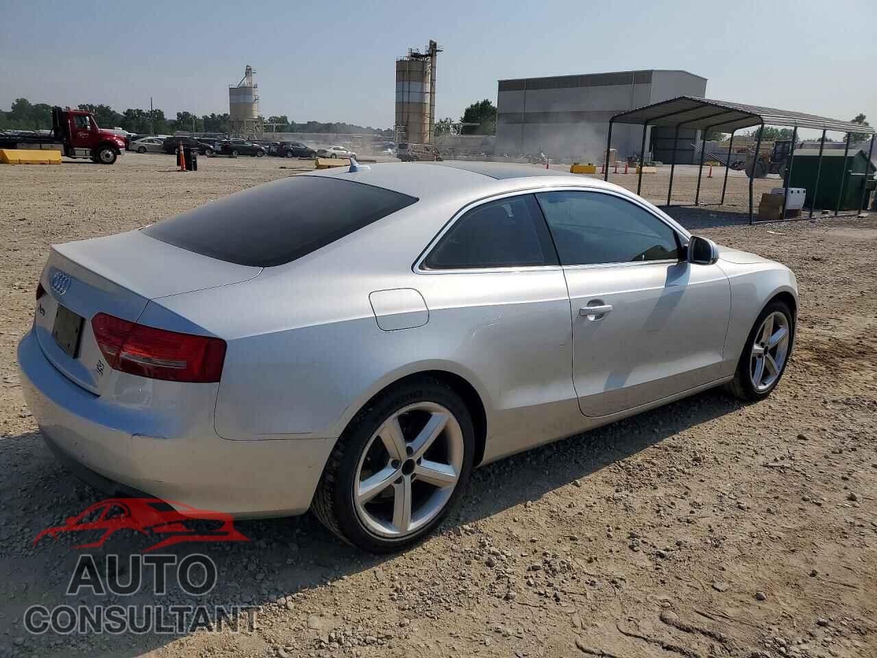 AUDI A5 2010 - WAUVKAFR7AA006155