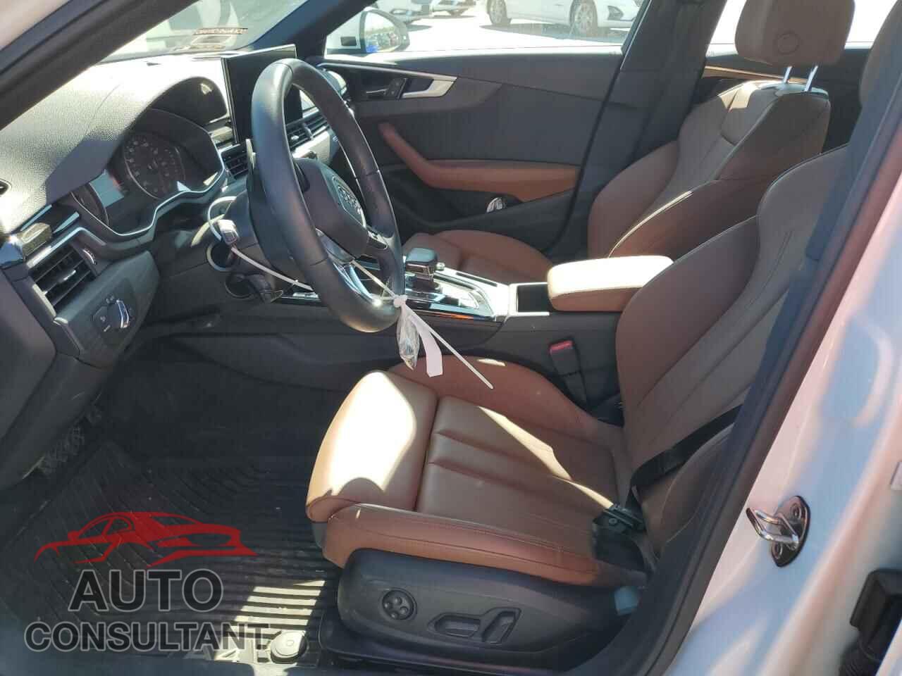 AUDI A4 2024 - WAUDAAF45RN004878