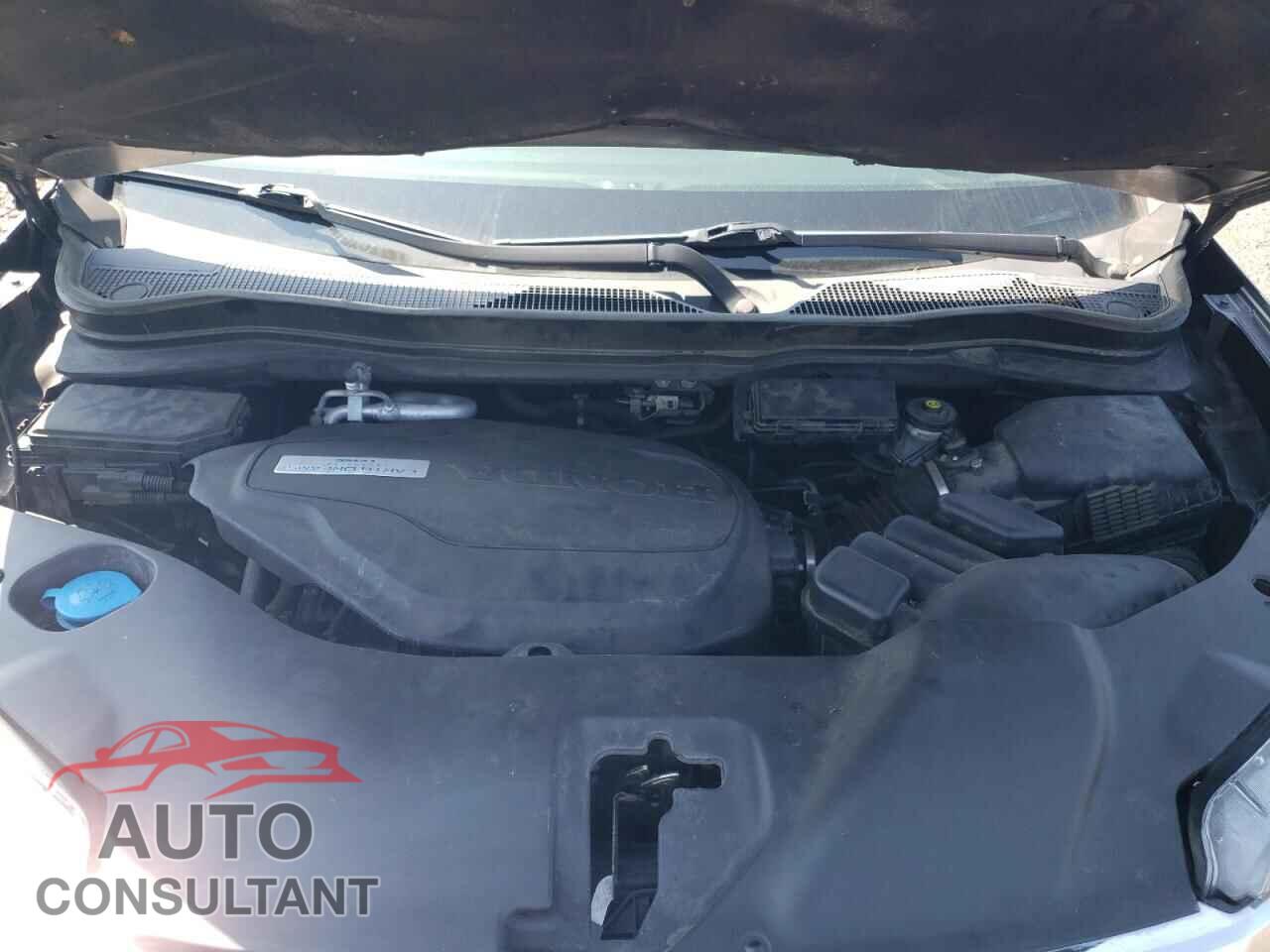 HONDA PILOT 2017 - 5FNYF6H84HB104180