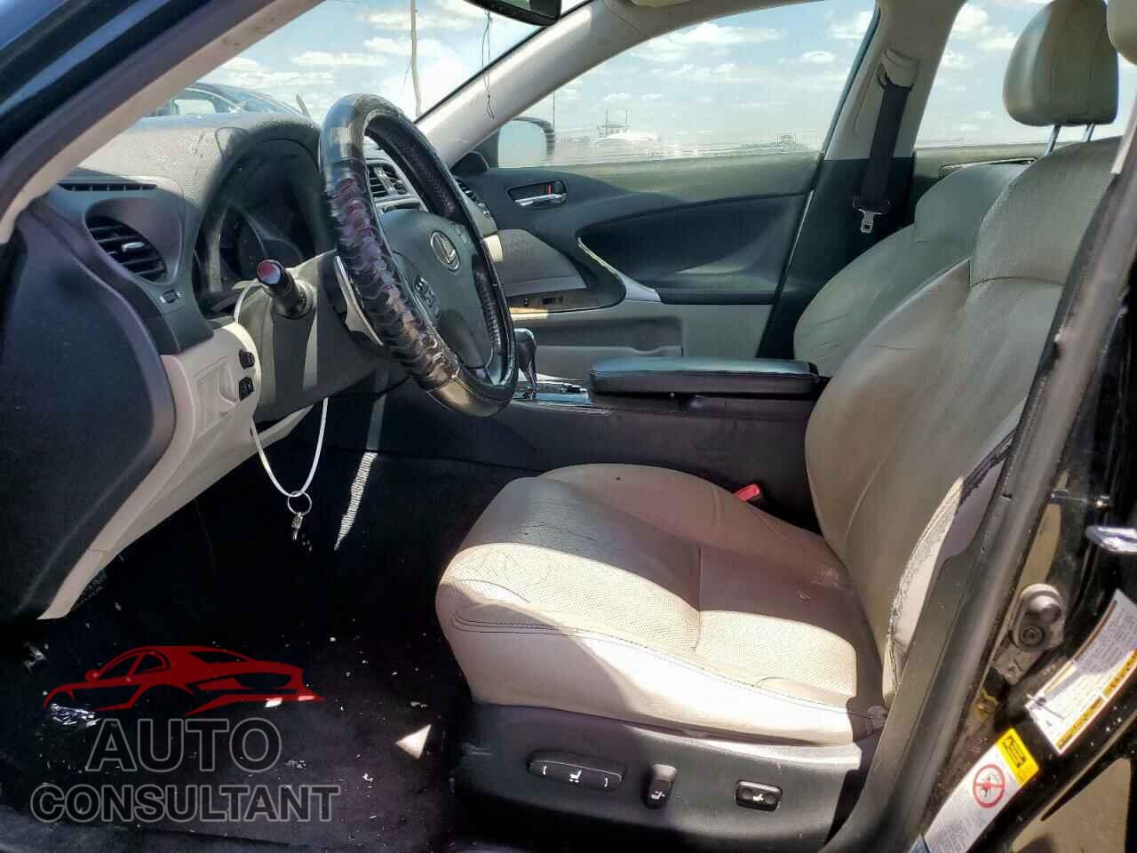 LEXUS IS 2010 - JTHBF5C2XA5127553
