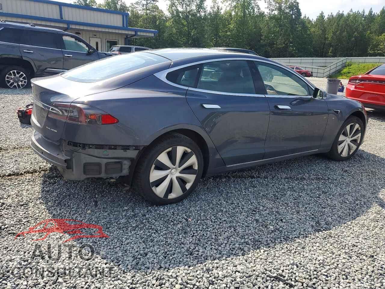TESLA MODEL S 2021 - 5YJSA1E27MF426183