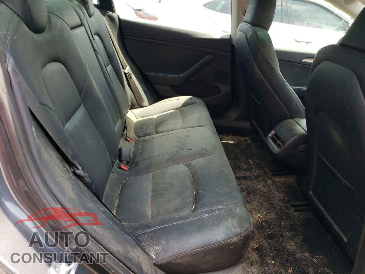 TESLA MODEL 3 2023 - 5YJ3E1EB8PF675511