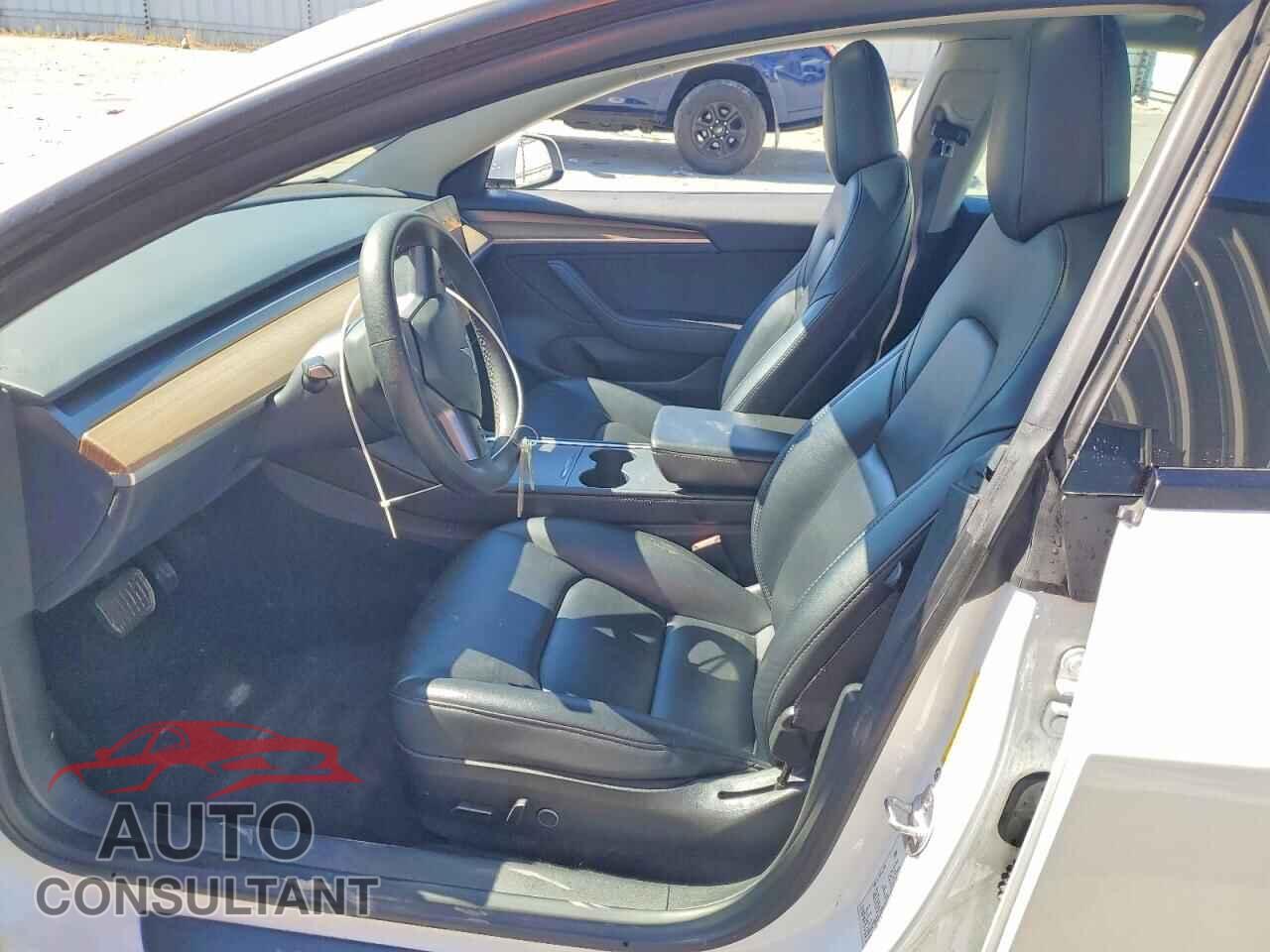 TESLA MODEL 3 2023 - 5YJ3E1EA7PF460032