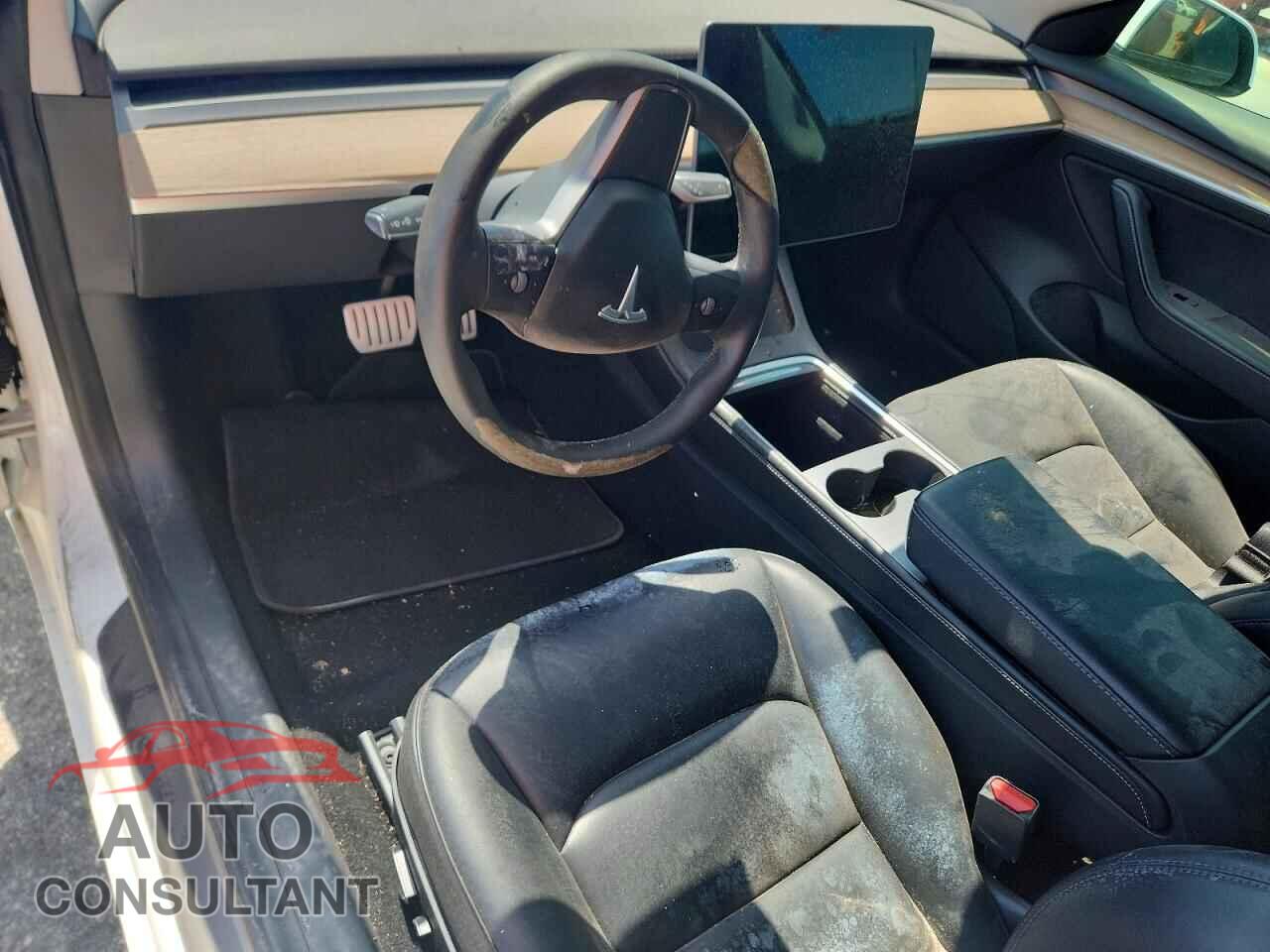 TESLA MODEL 3 2021 - 5YJ3E1ECXMF088456