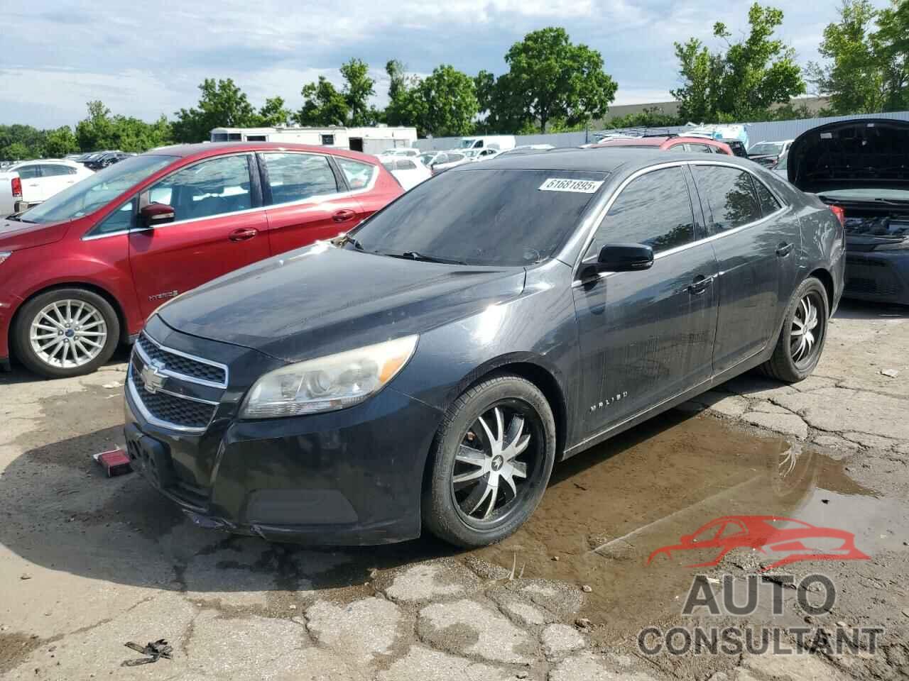 CHEVROLET MALIBU 2013 - 1G11C5SA2DF300939