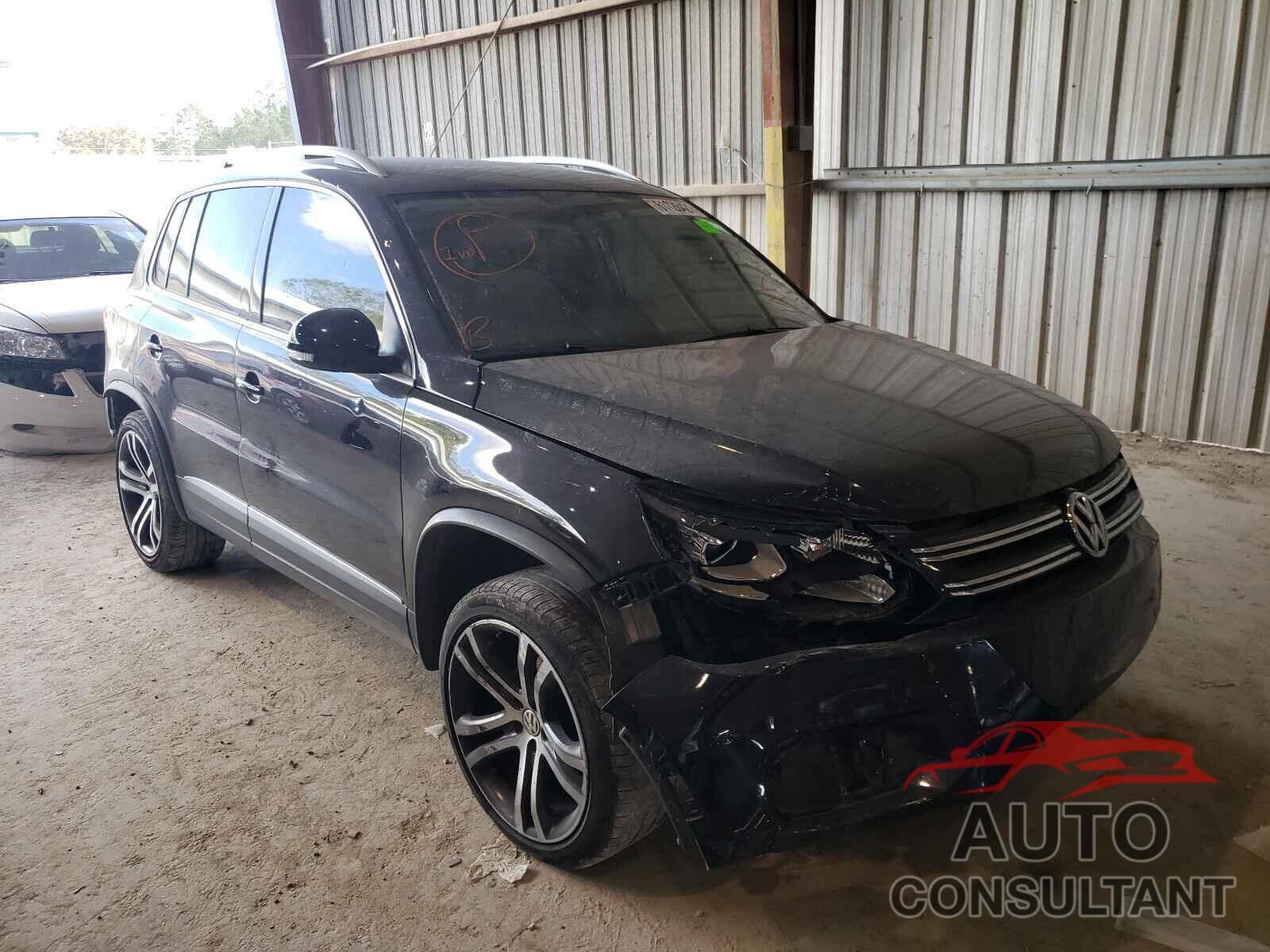 VOLKSWAGEN TIGUAN 2017 - WVGVV7AX9HW506460