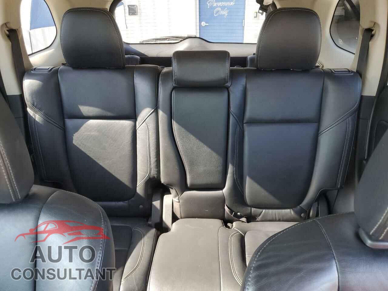 MITSUBISHI OUTLANDER 2020 - JA4AD3A34LZ020796