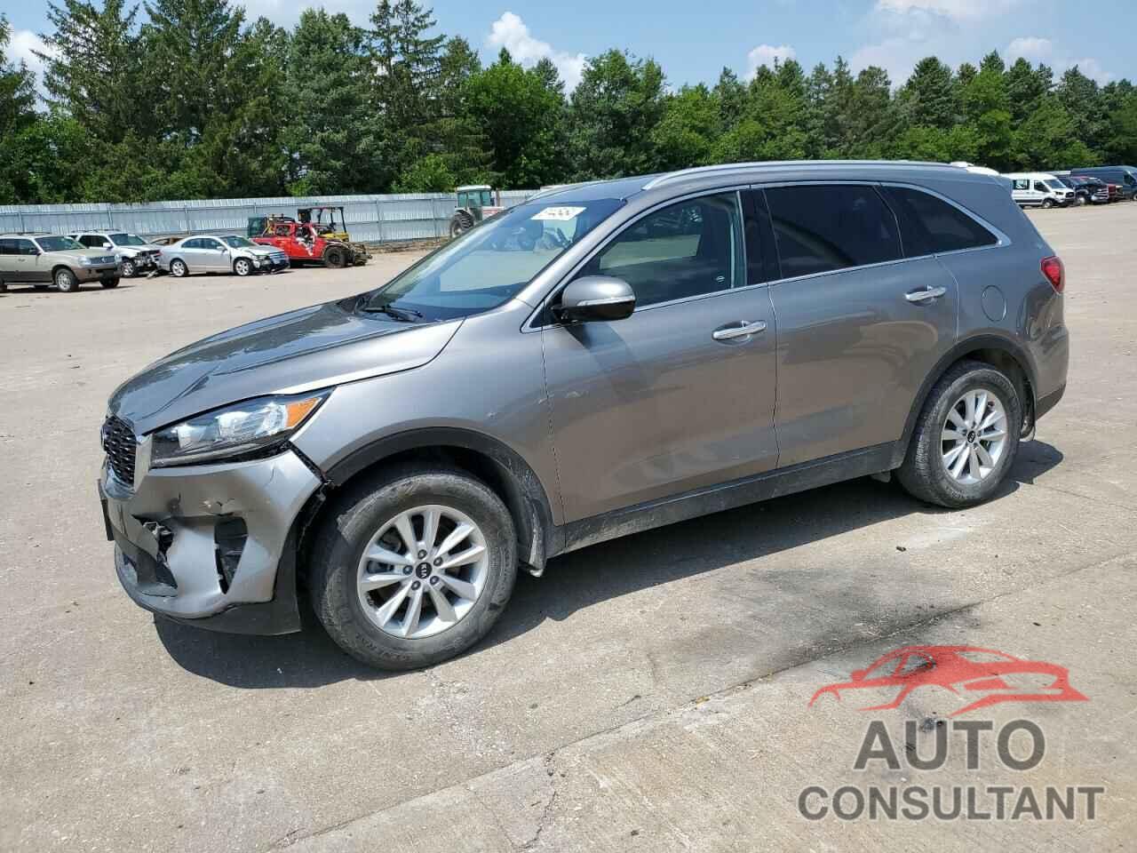 KIA SORENTO 2019 - 5XYPG4A31KG543705