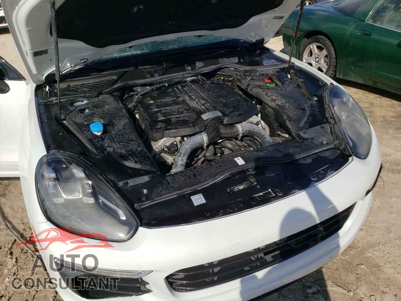 PORSCHE CAYENNE 2018 - WP1AB2A28JLA60858