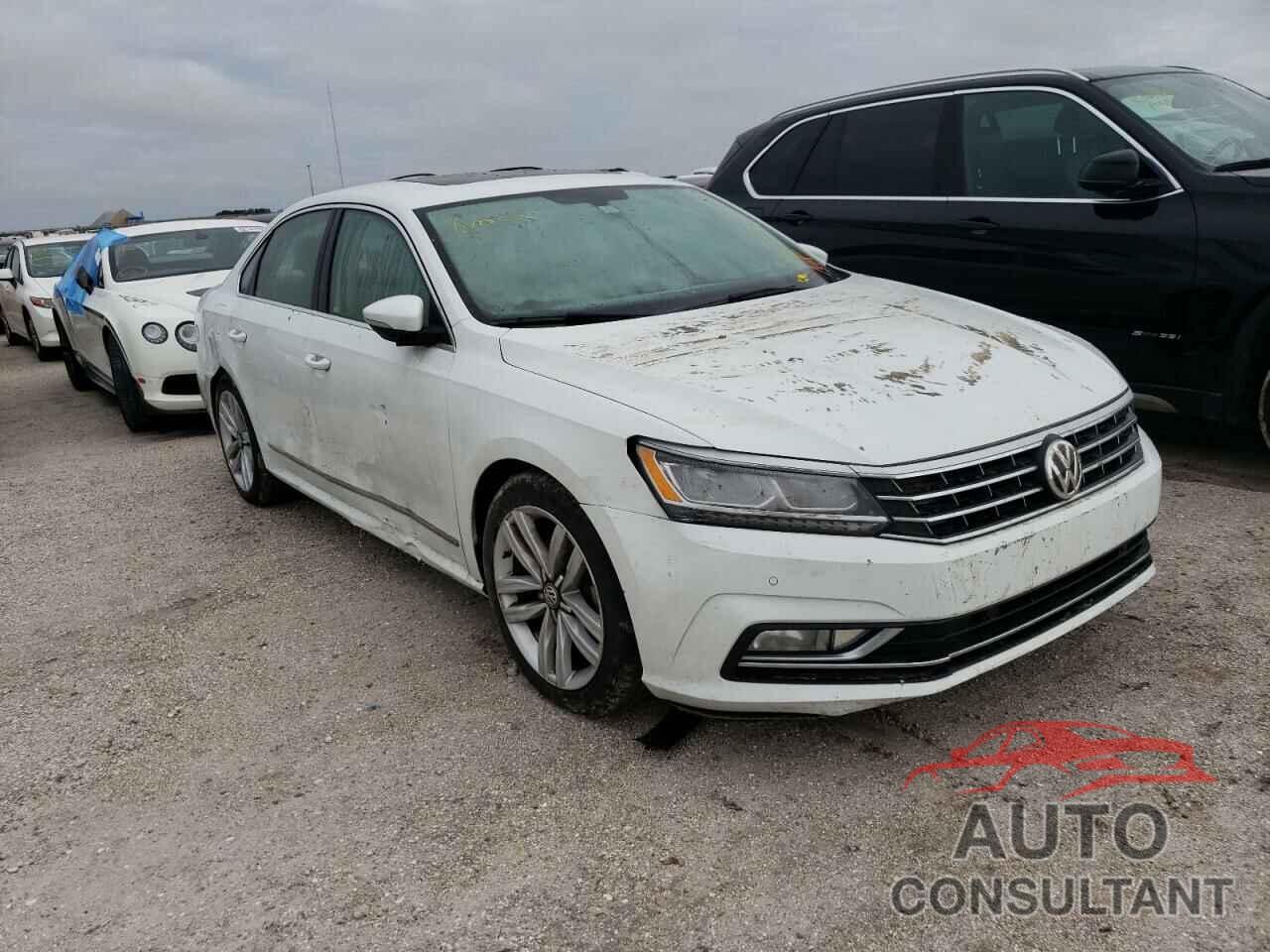VOLKSWAGEN PASSAT 2017 - 1VWGT7A3XHC083791