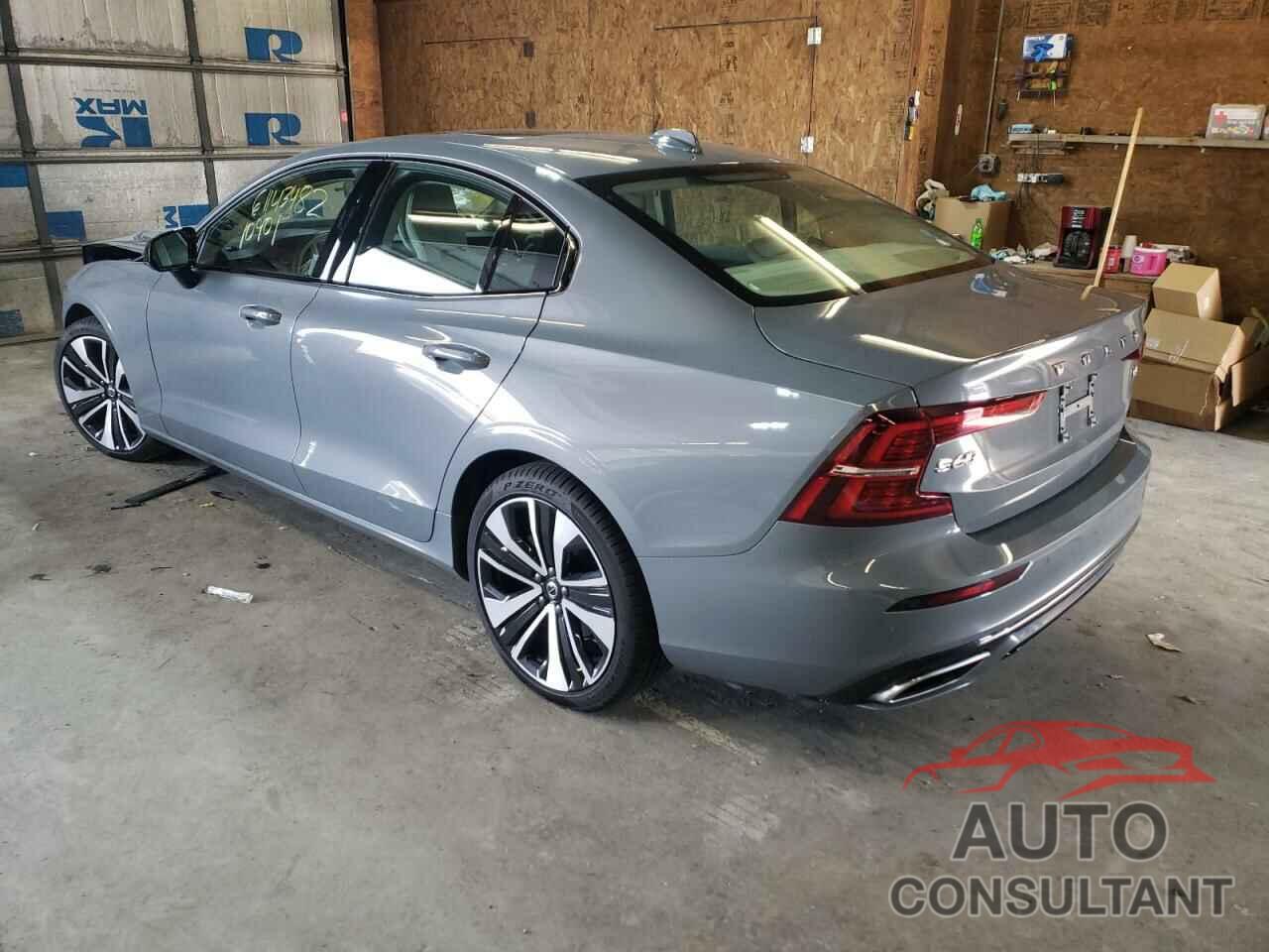 VOLVO S60 B5 MOM 2022 - 7JRL12TZ3NG158140