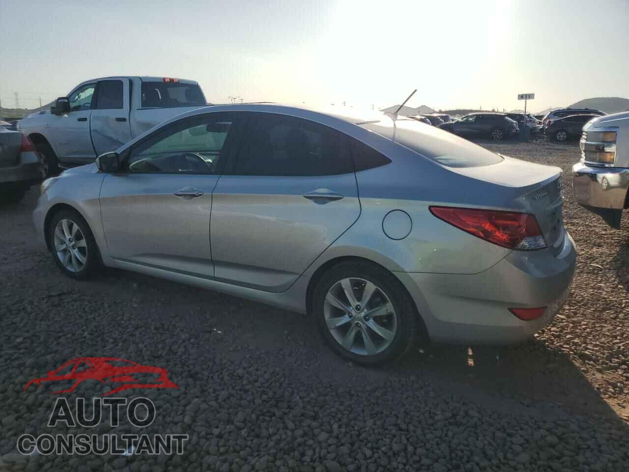 HYUNDAI ACCENT 2012 - KMHCU4AE8CU268662