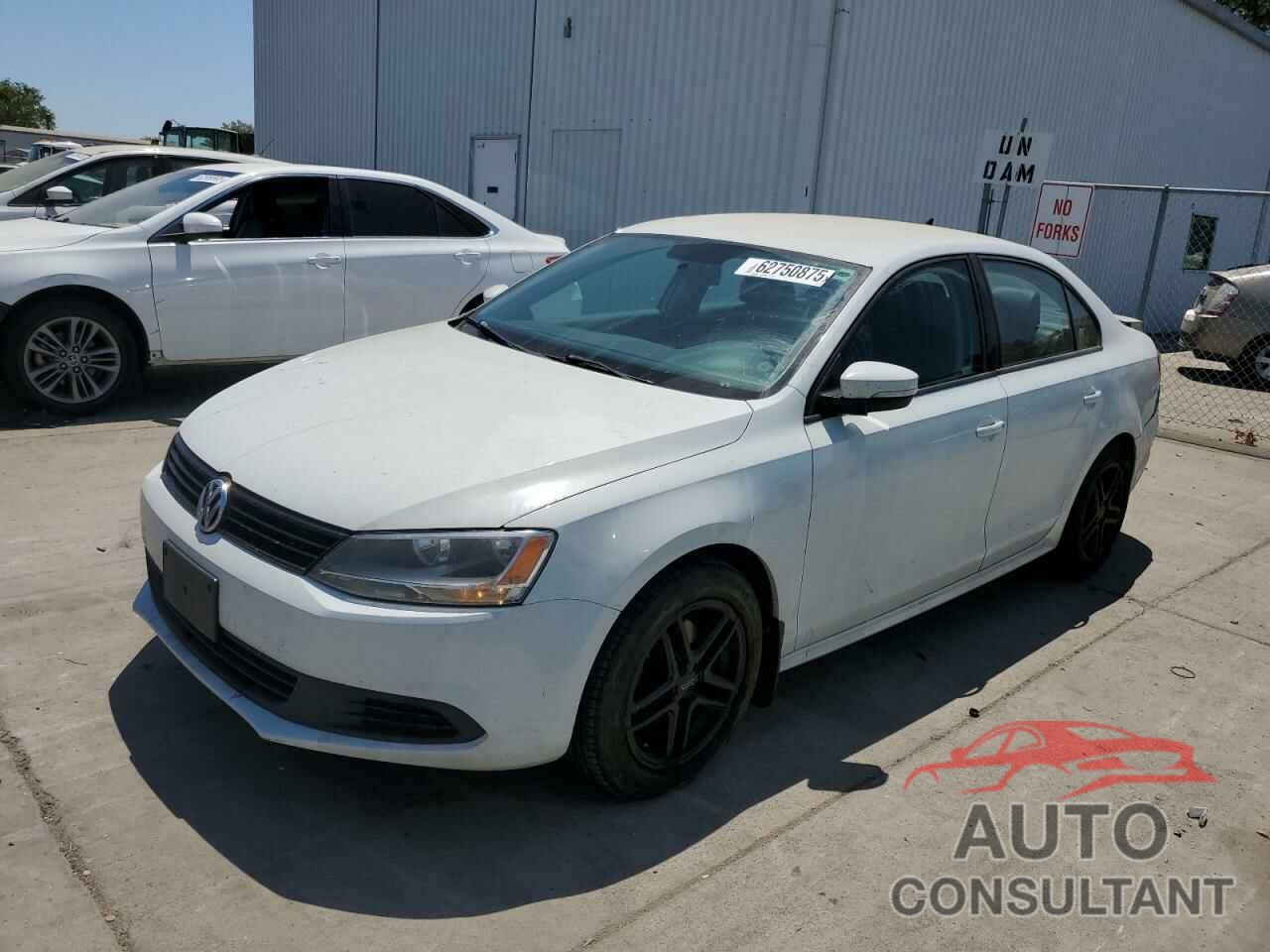 VOLKSWAGEN JETTA 2014 - 3VWD17AJ2EM420195