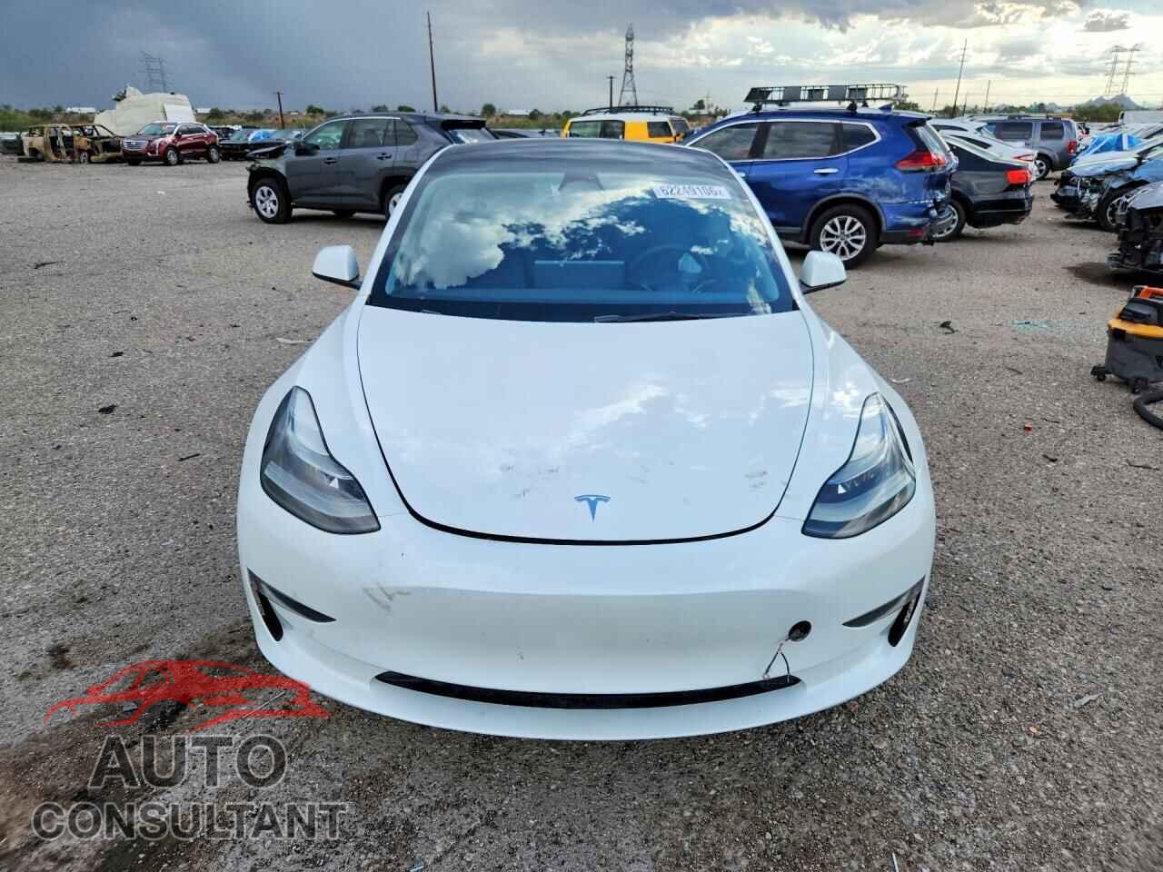 TESLA MODEL 3 2023 - 5YJ3E1EC4PF461382