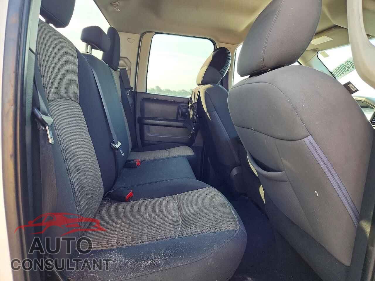 DODGE RAM 1500 2012 - 1C6RD7FP6CS288339