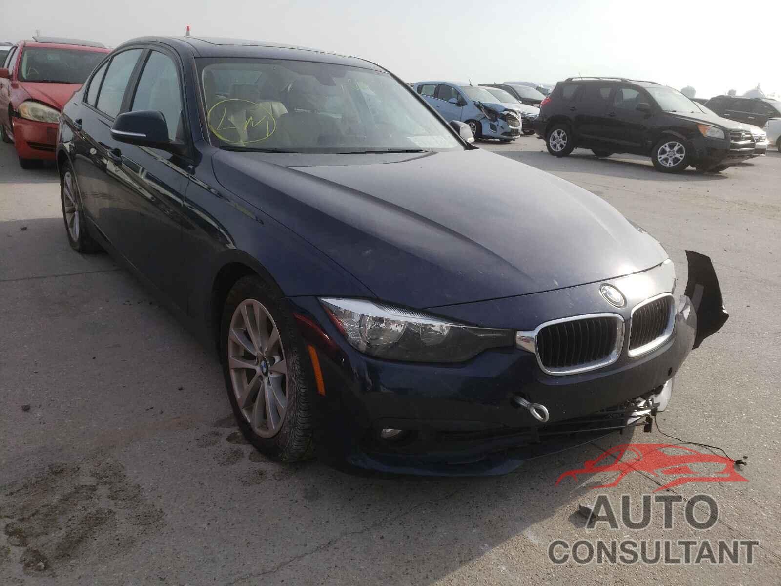 BMW 3 SERIES 2017 - WBA8E1G31HNU17701
