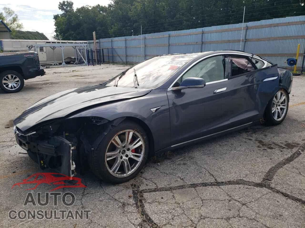 TESLA MODEL S 2021 - 5YJSA1E43MF423055