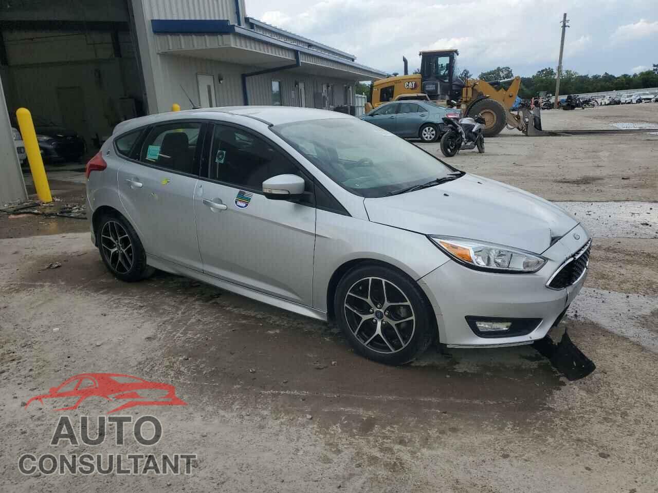 FORD FOCUS 2015 - 1FADP3K25FL360861