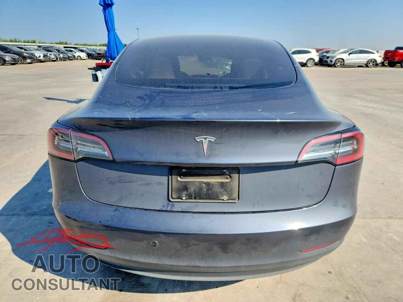 TESLA MODEL 3 2023 - 5YJ3E1EA3PF614493