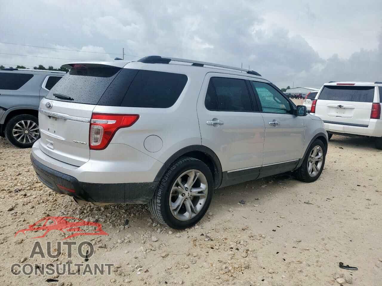 FORD EXPLORER 2015 - 1FM5K7F86FGB42371