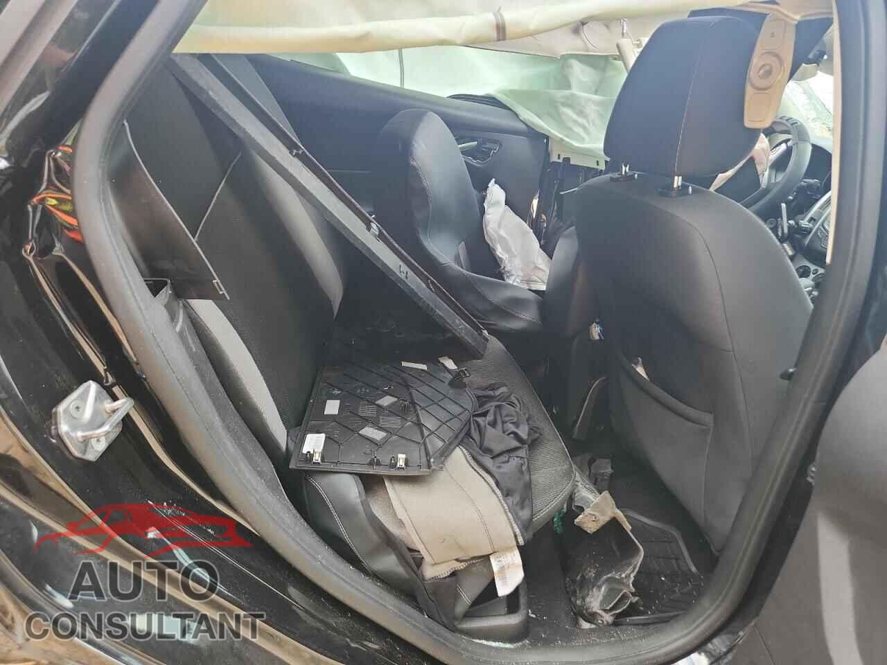 FORD FOCUS 2014 - 1FADP3F23EL416529