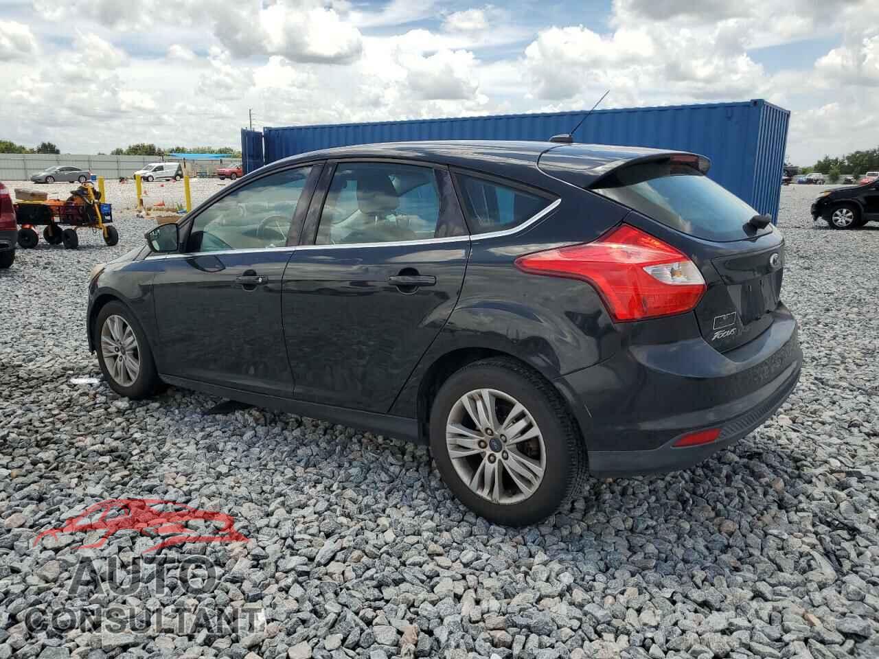 FORD FOCUS 2012 - 1FAHP3M21CL298515