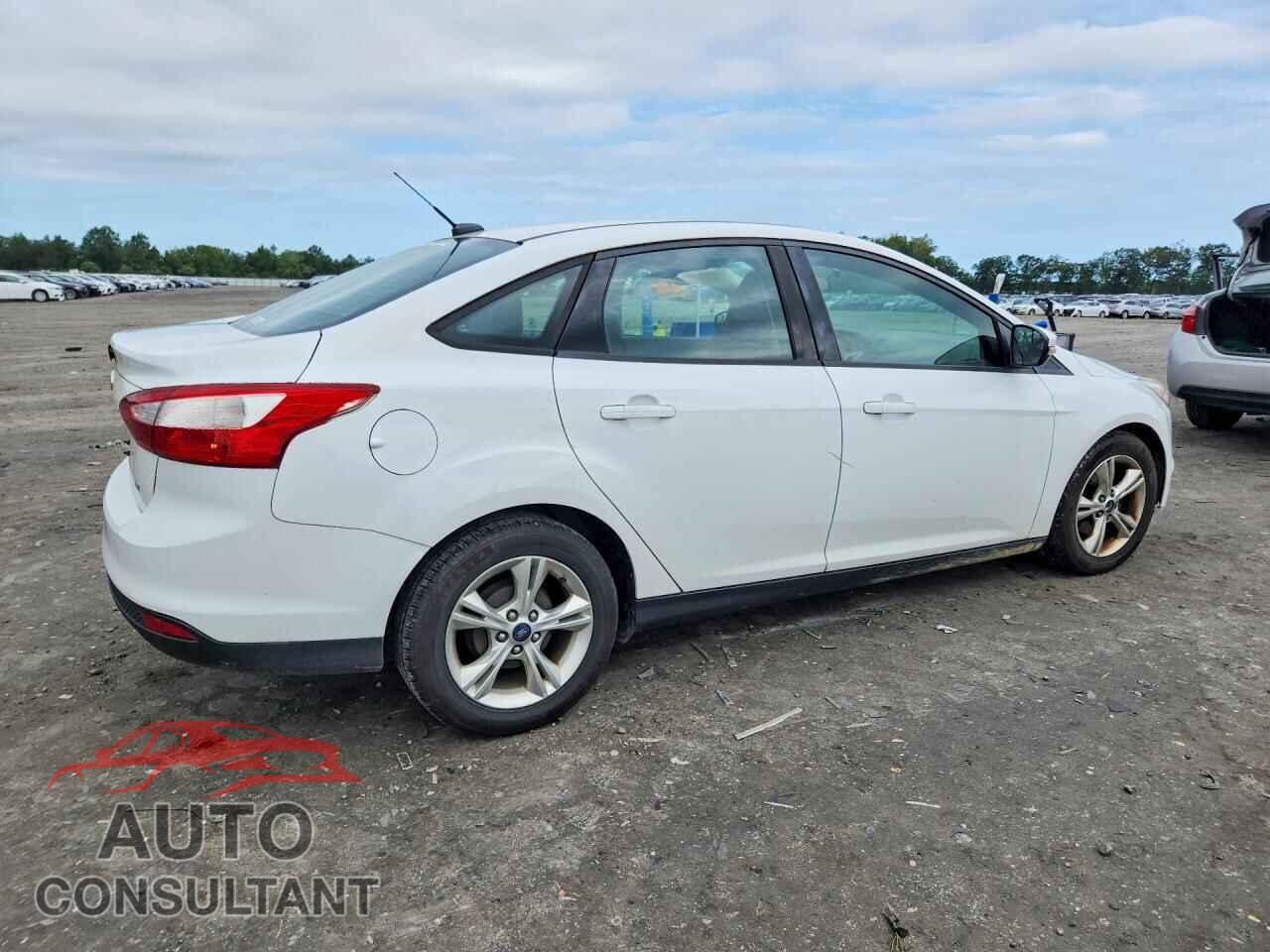 FORD FOCUS 2013 - 1FADP3F24DL349955