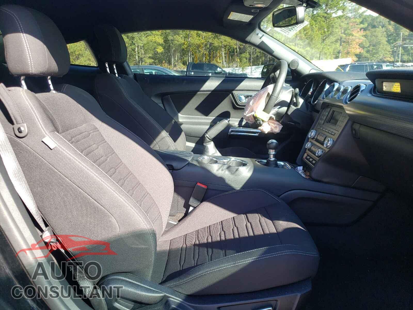 FORD MUSTANG 2017 - 1FA6P8CF6H5280838
