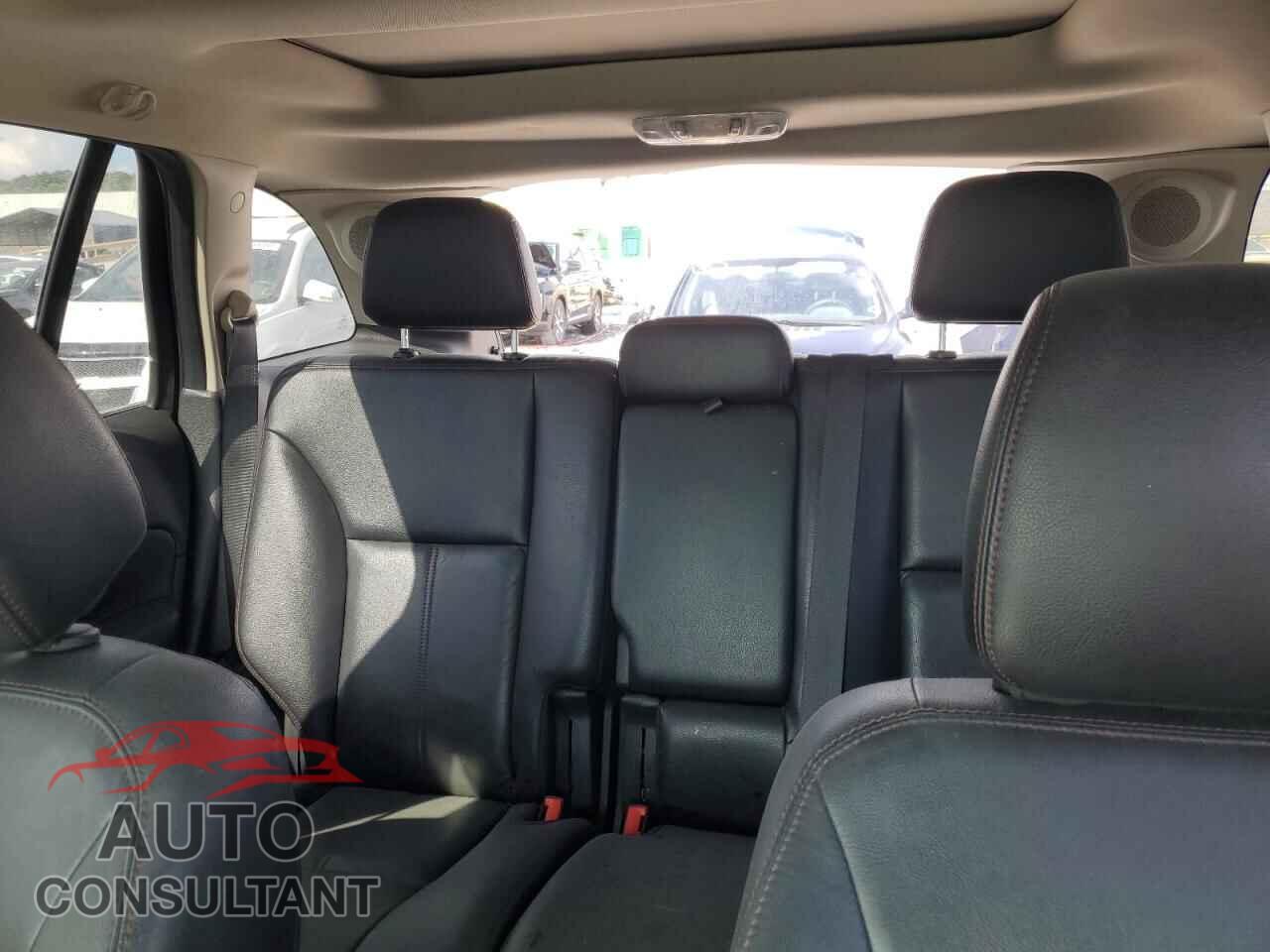 FORD EDGE 2013 - 2FMDK3KC9DBE15743