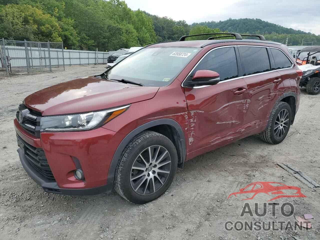 TOYOTA HIGHLANDER 2018 - 5TDJZRFH5JS546285