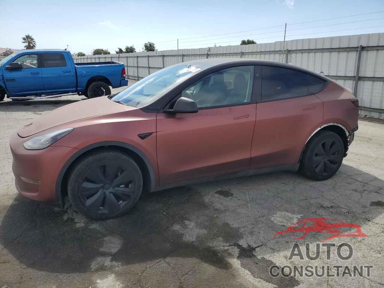 TESLA MODEL Y 2023 - 7SAYGDEE9PF907189