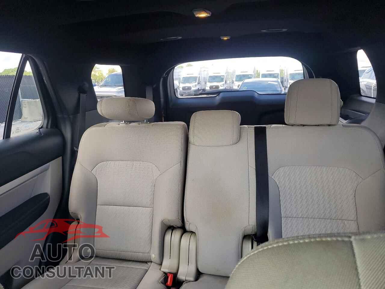 FORD EXPLORER 2018 - 1FM5K7BH2JGB27199