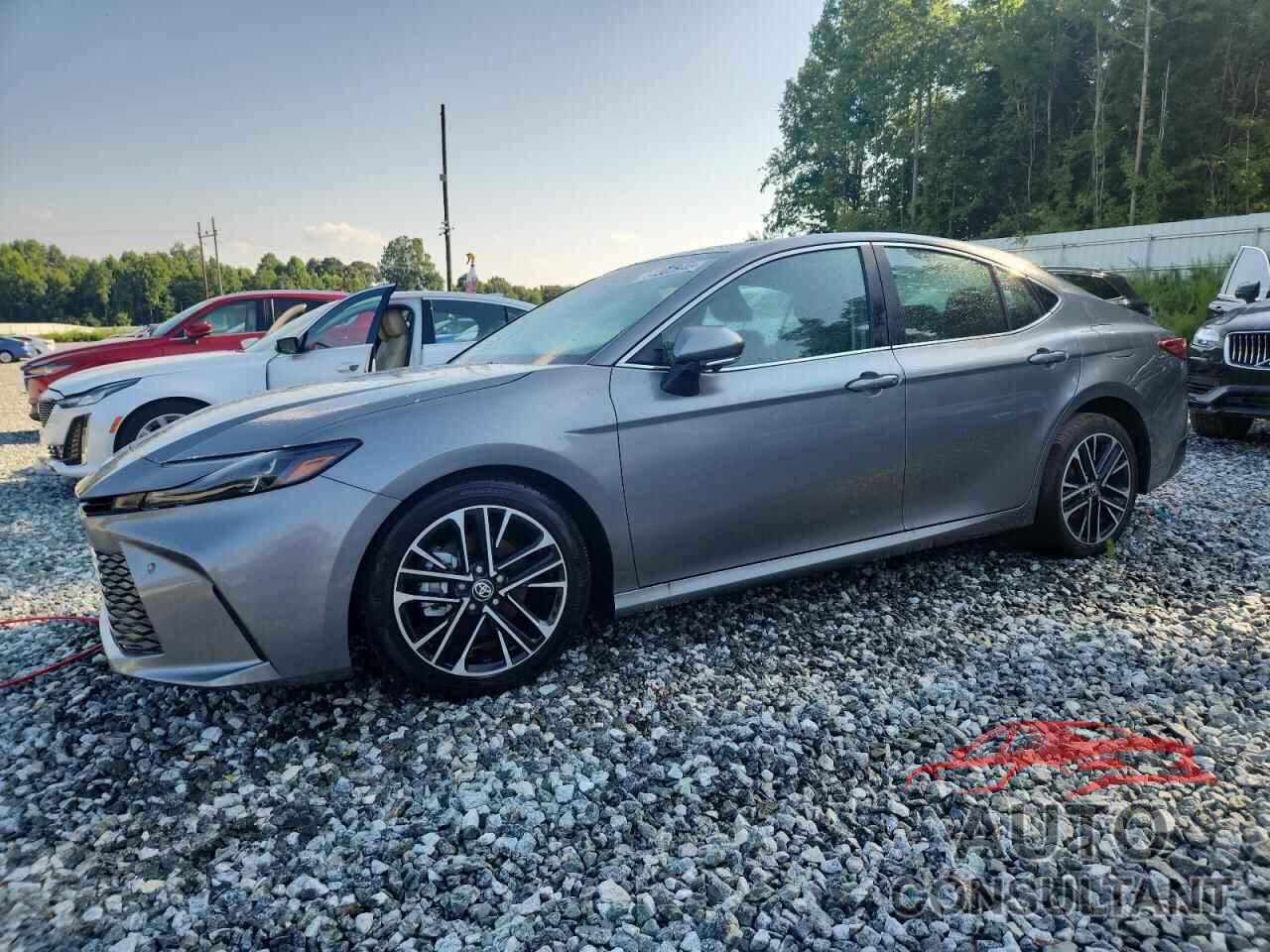 TOYOTA CAMRY 2025 - 4T1DAACKXSU519078