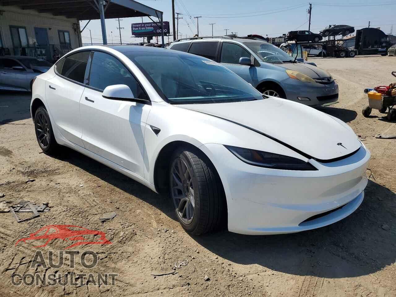 TESLA MODEL 3 2026 - 5YJ3E1EA4TF181745