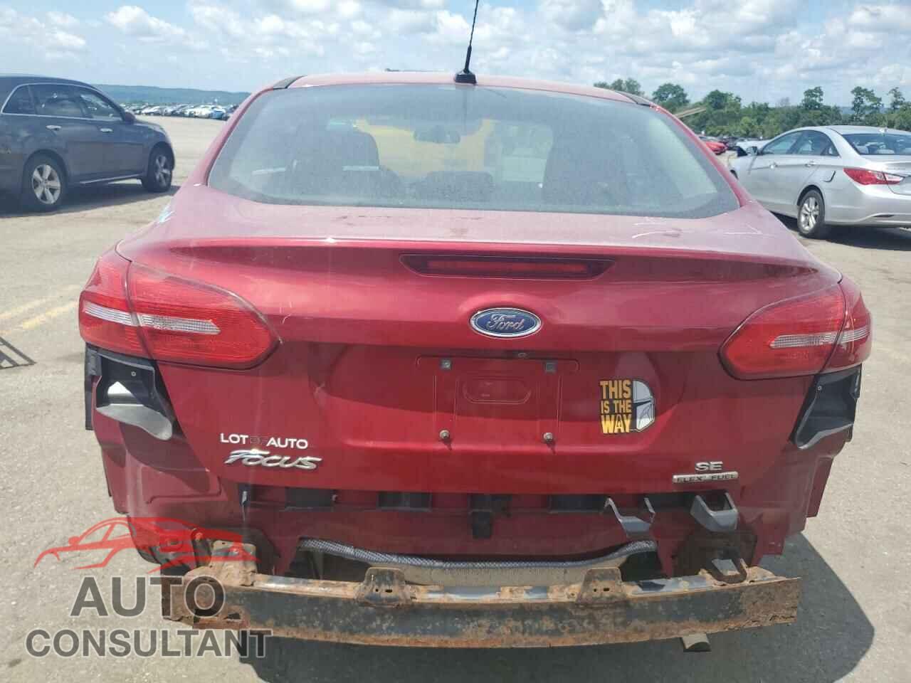 FORD FOCUS 2015 - 1FADP3F20FL251718