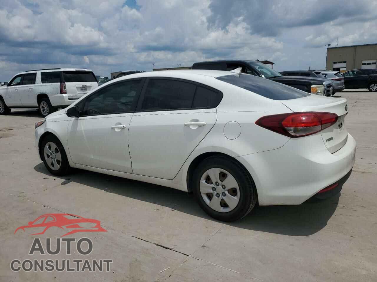 KIA FORTE 2017 - 3KPFK4A79HE068792