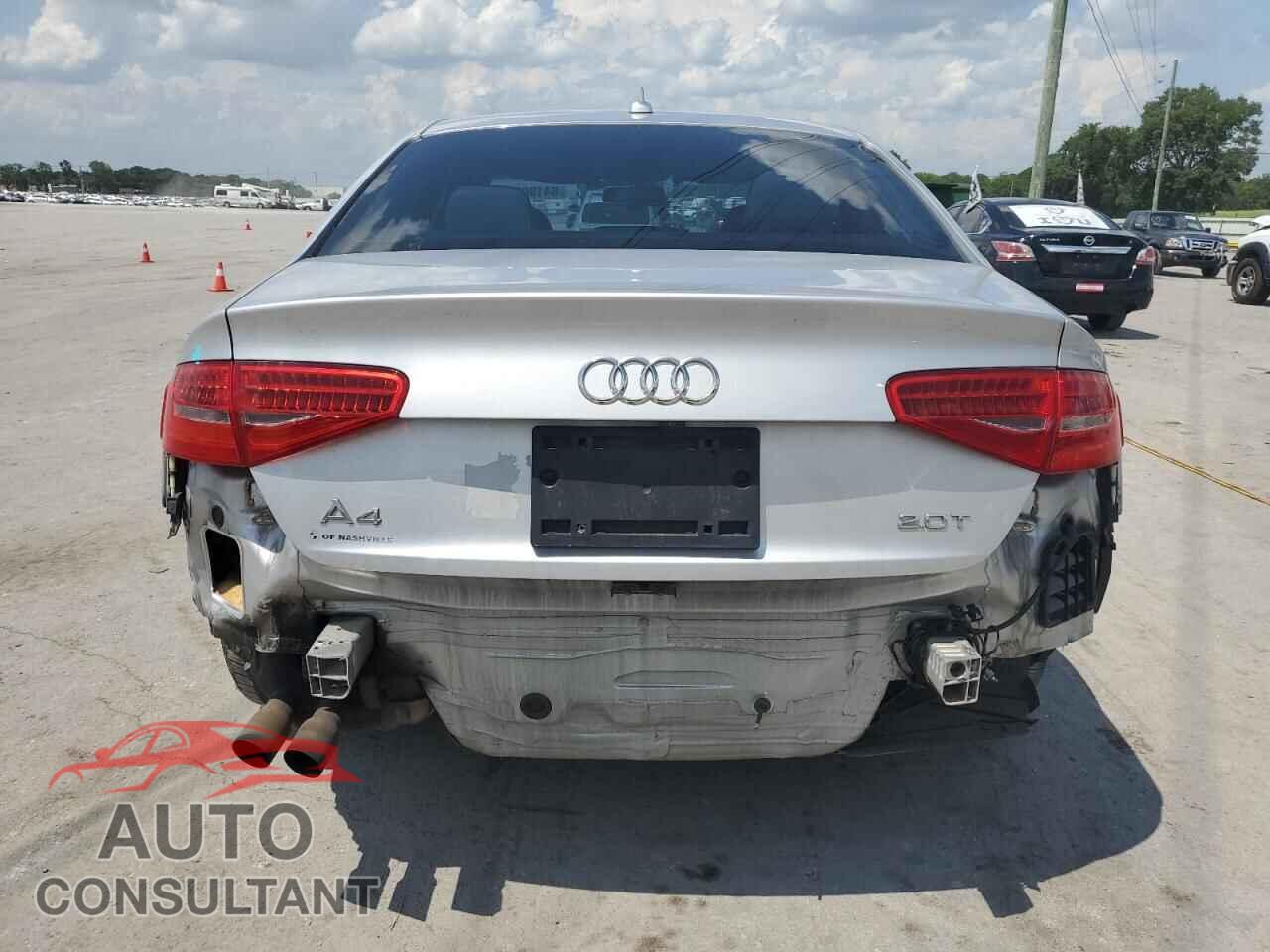 AUDI A4 2013 - WAUEFAFL4DN009608