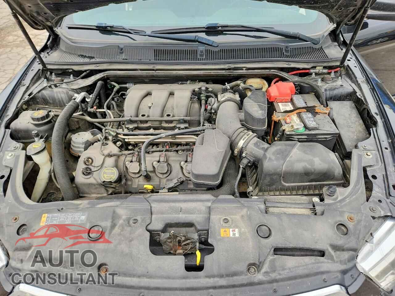 FORD TAURUS 2015 - 1FAHP2E80FG102154