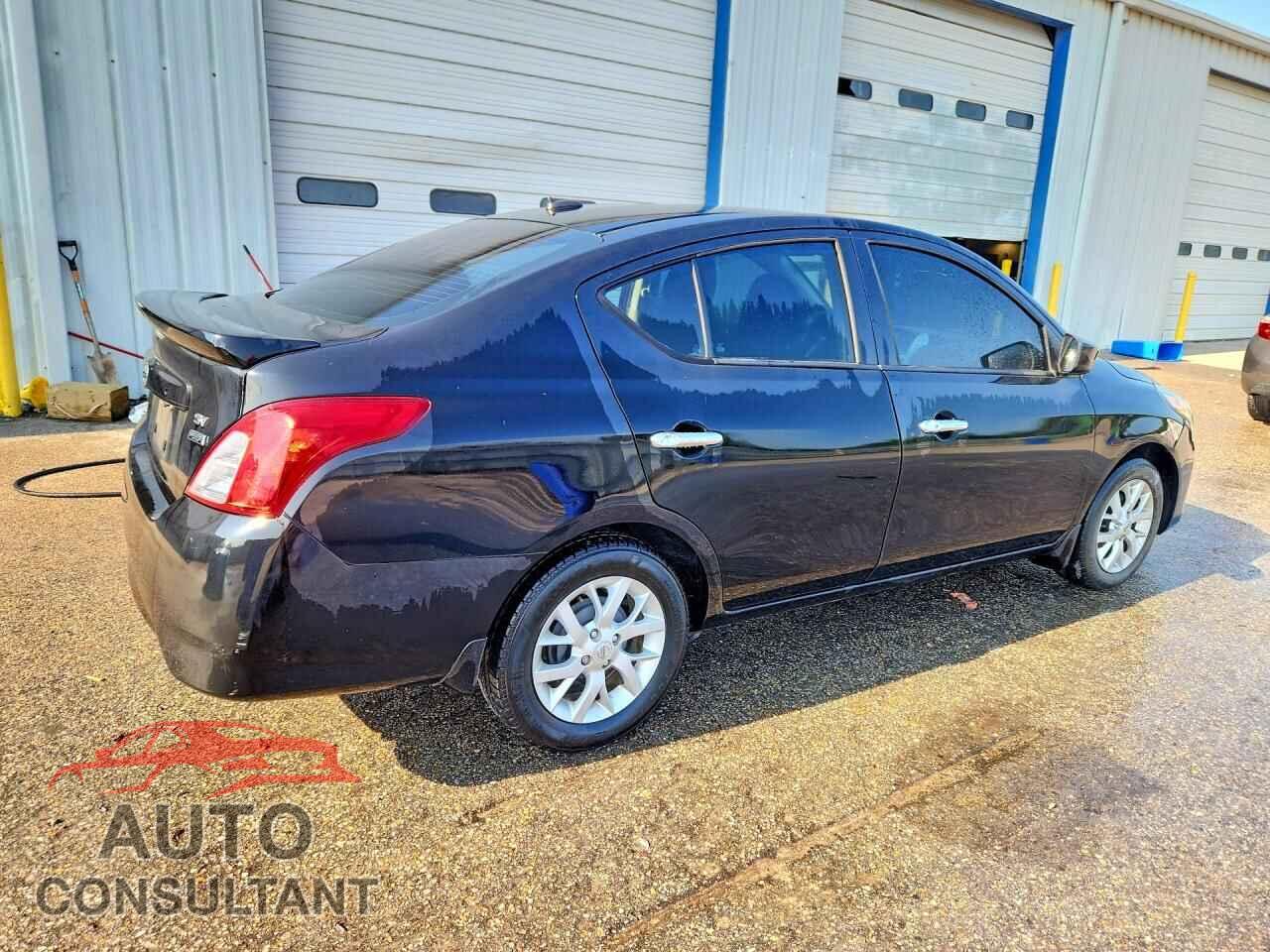 NISSAN VERSA 2019 - 3N1CN7AP3KL805860