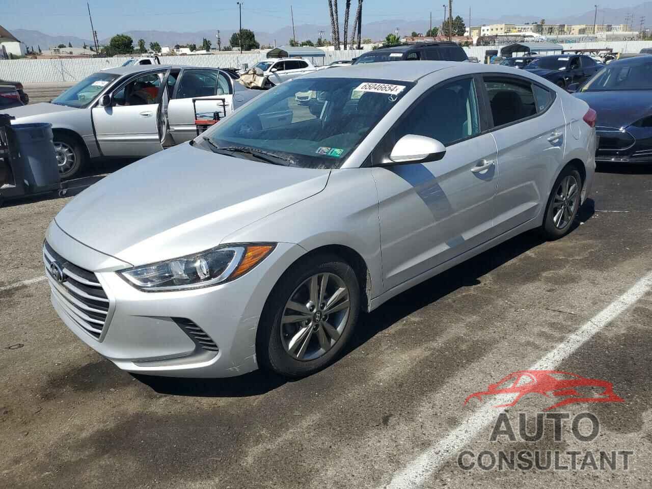 HYUNDAI ELANTRA 2018 - 5NPD84LF9JH294777