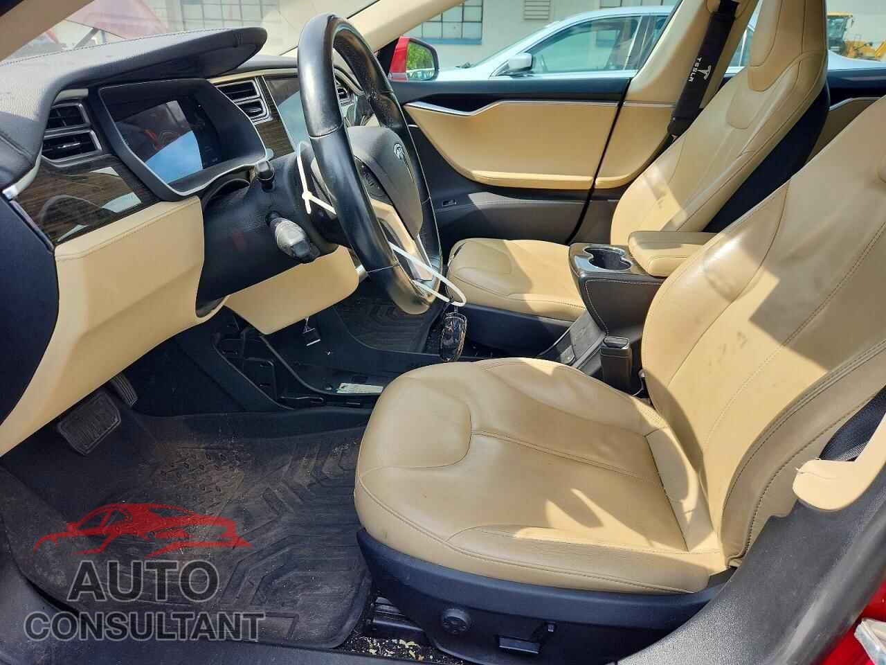 TESLA MODEL S 2014 - 5YJSA1S10EFP43459