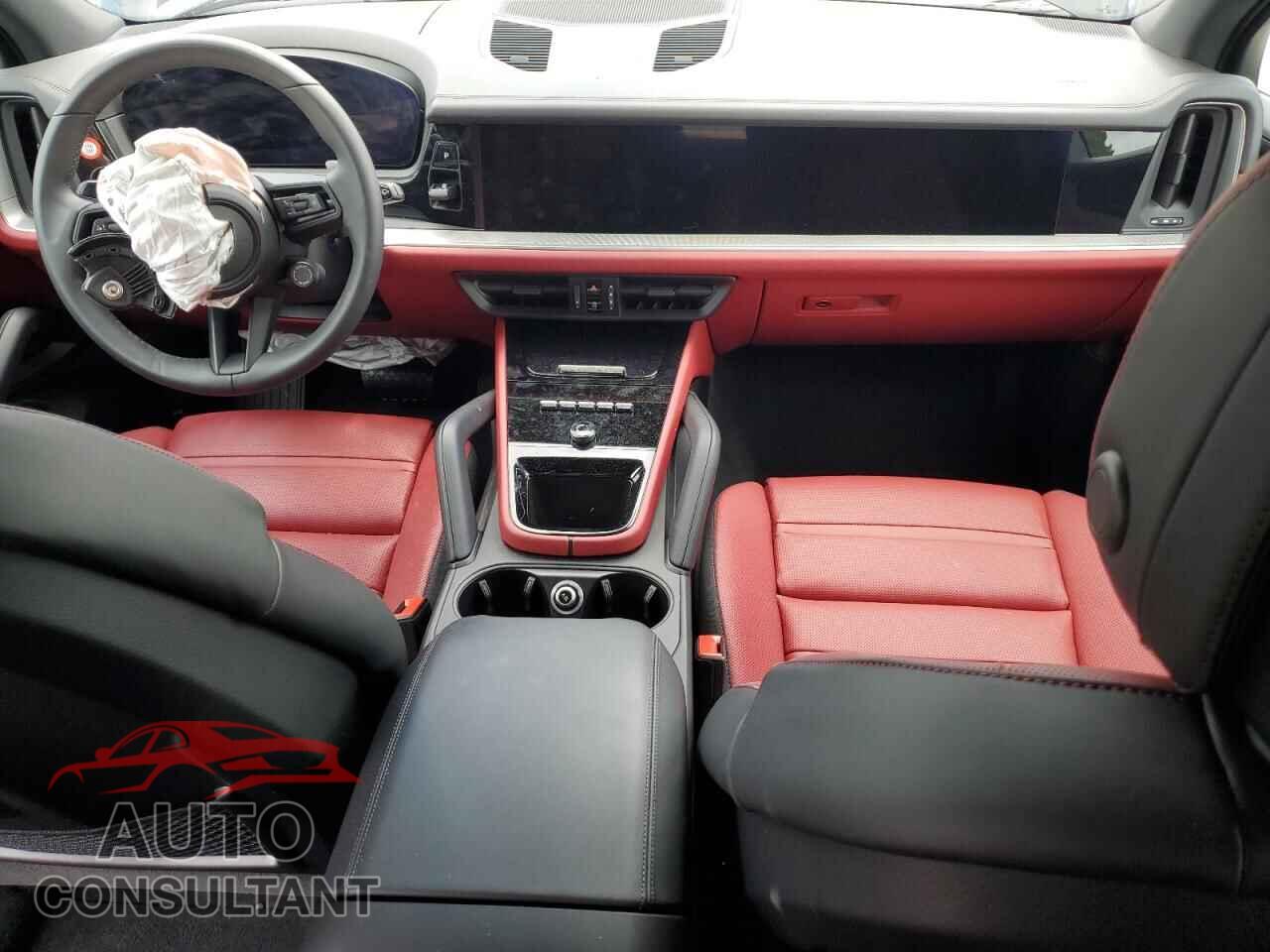 PORSCHE CAYENNE 2025 - WP1AA2AY2SDA04272