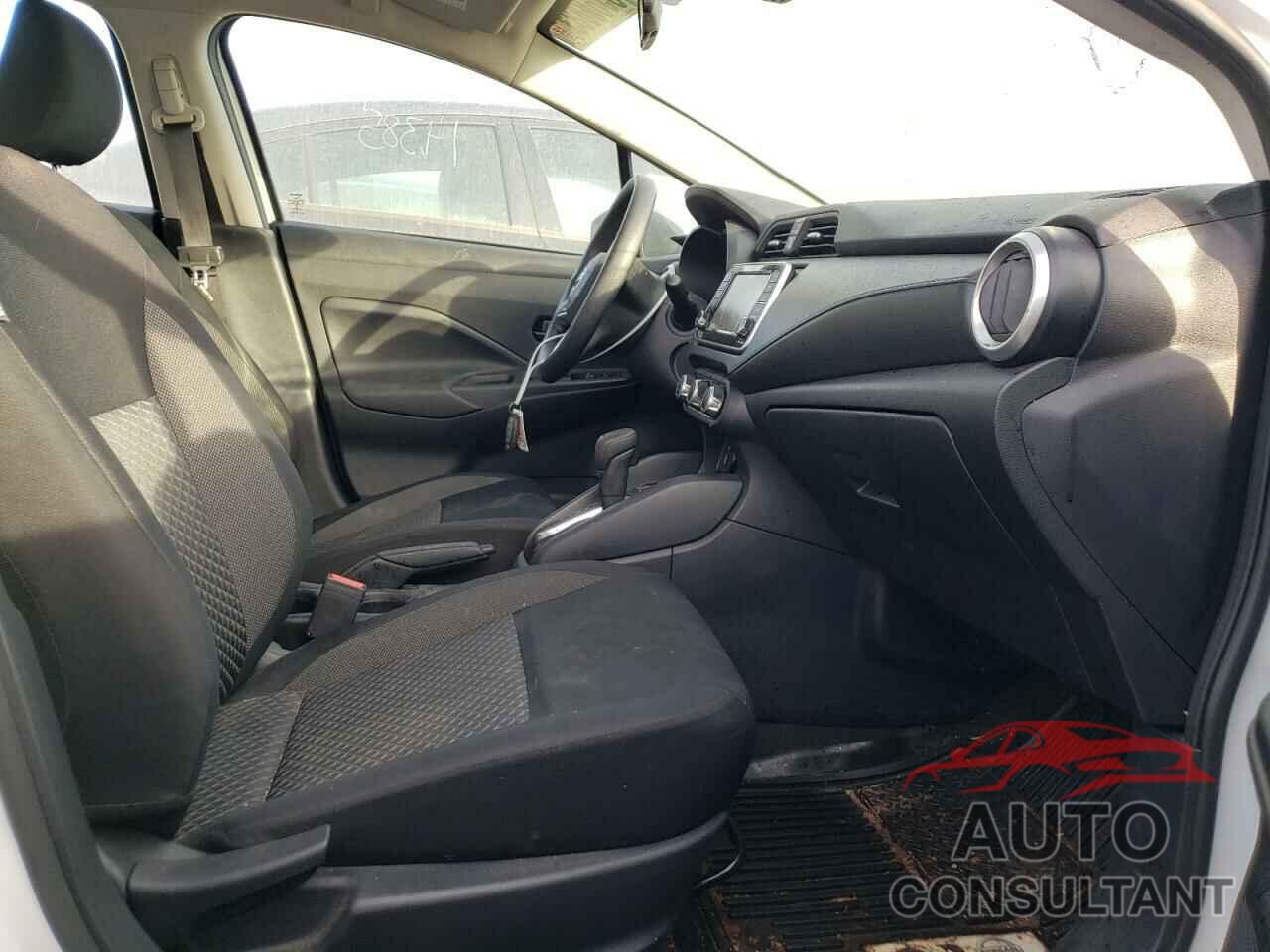 NISSAN VERSA 2020 - 3N1CN8DV0LL915525