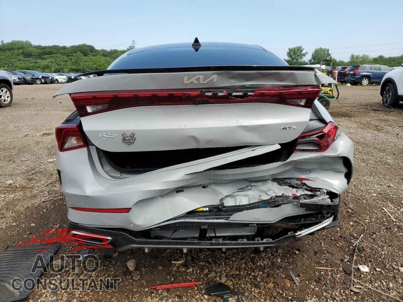 KIA K5 2023 - 5XXG64J23PG166588
