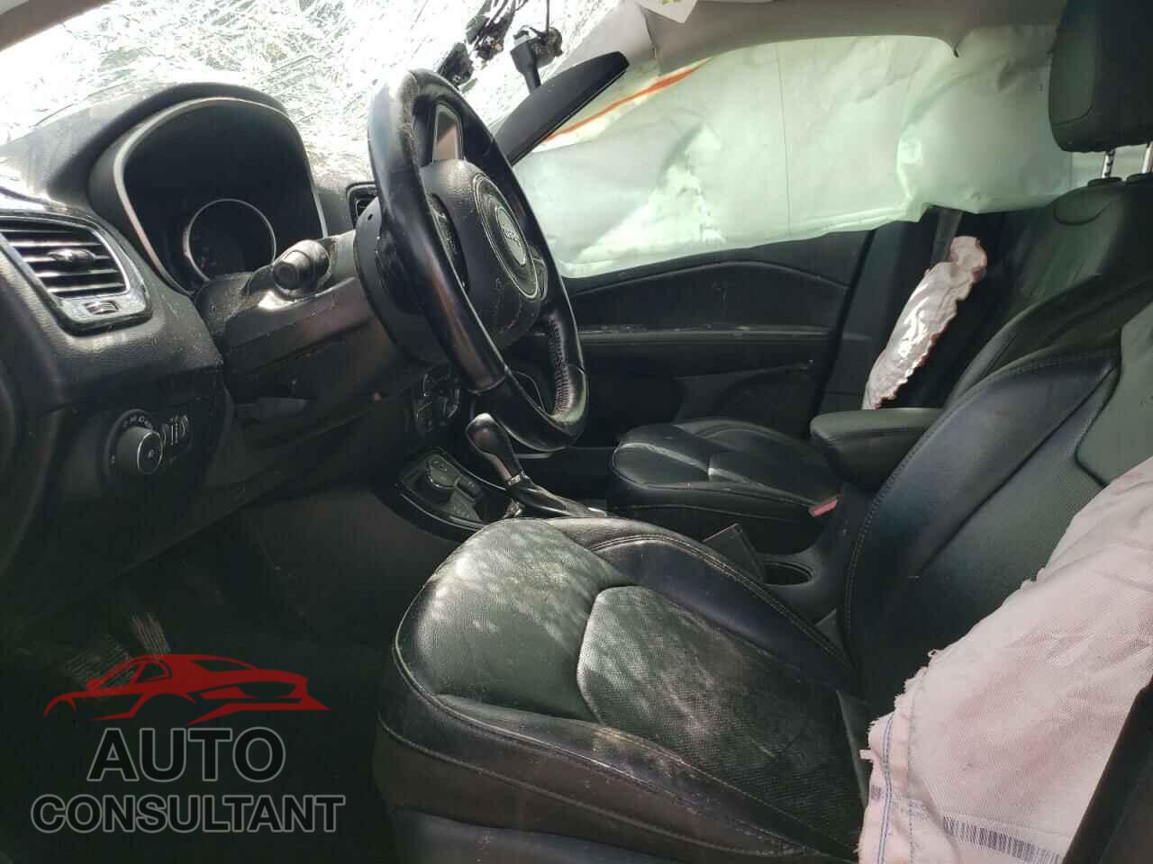 JEEP COMPASS 2020 - 3C4NJDCB8LT147844