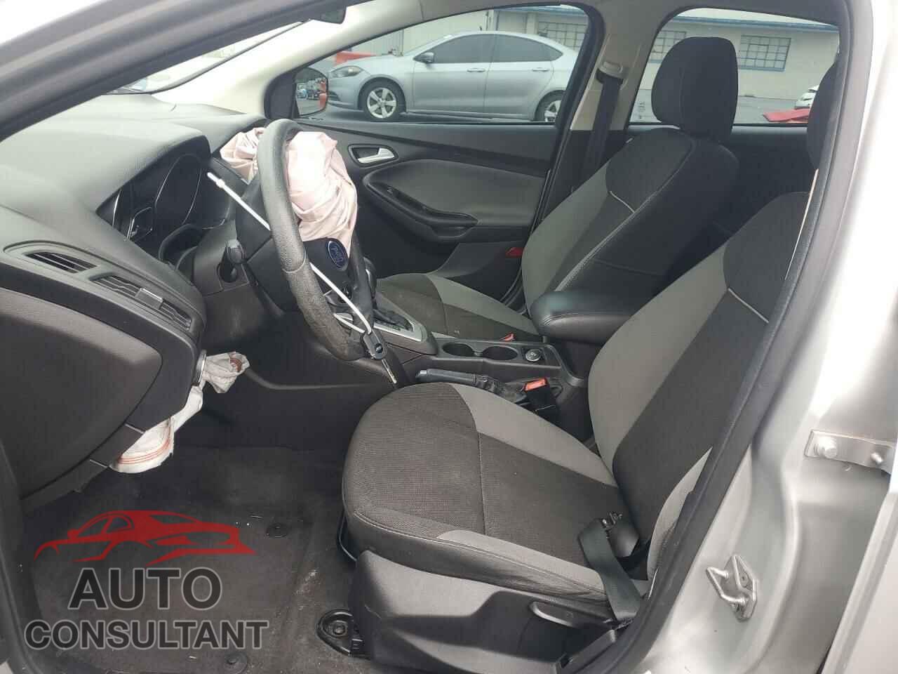 FORD FOCUS 2014 - 1FADP3F2XEL309977
