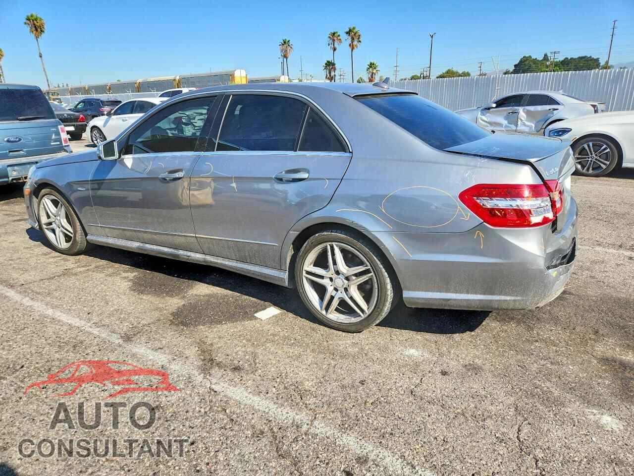 MERCEDES-BENZ E-CLASS 2012 - WDDHF5KB6CA591257